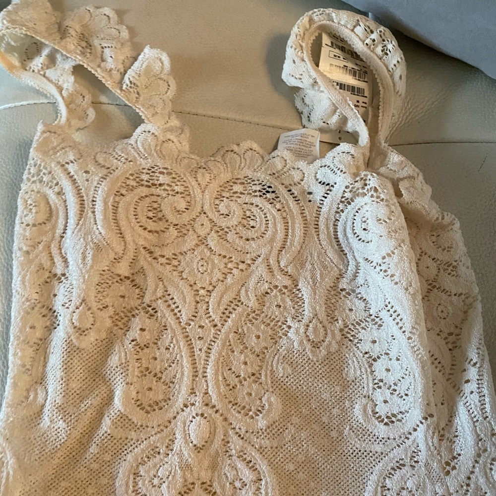 BEBE Size Medium lace bralette/crop top